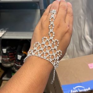 Jewelry for hand